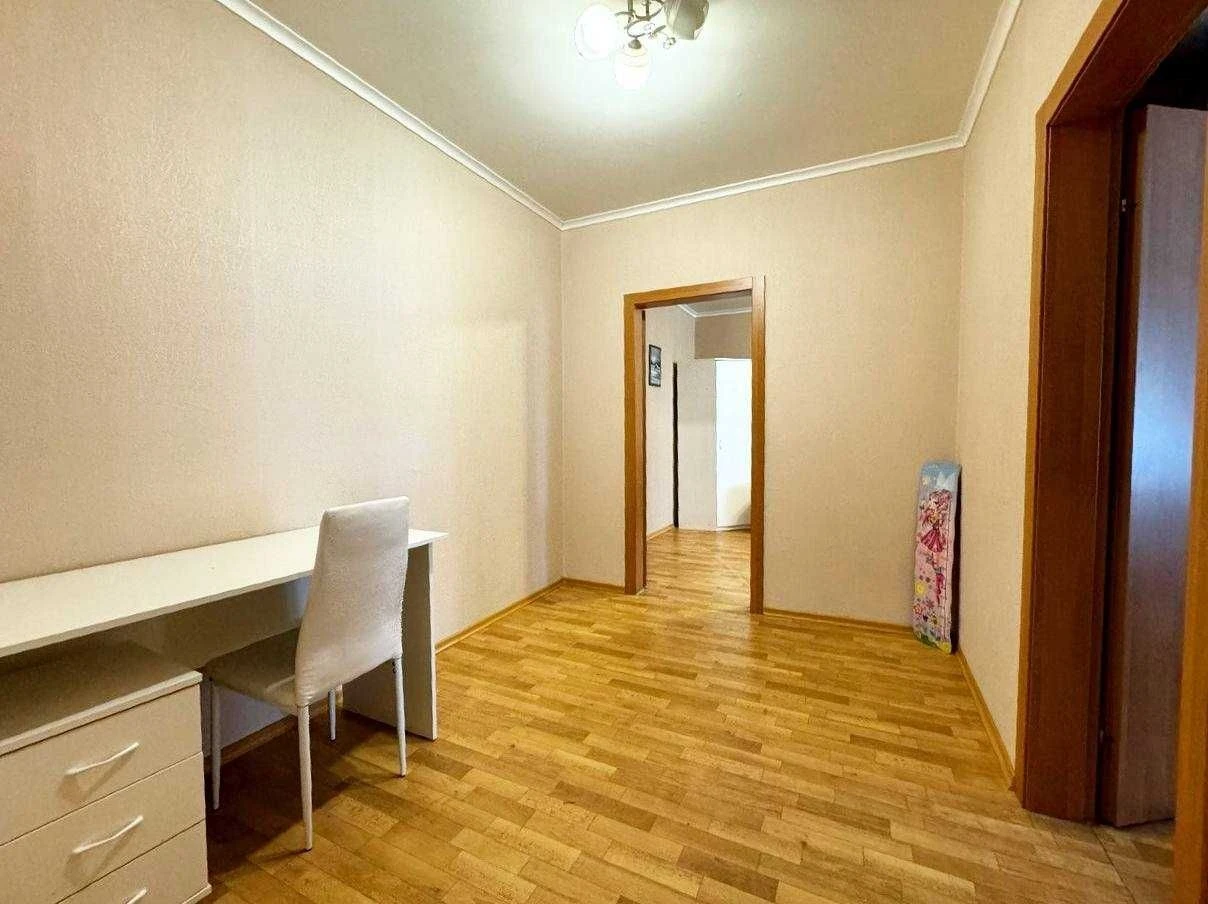 Сдается 2-комнатная квартира 70 кв. м в Позняках
