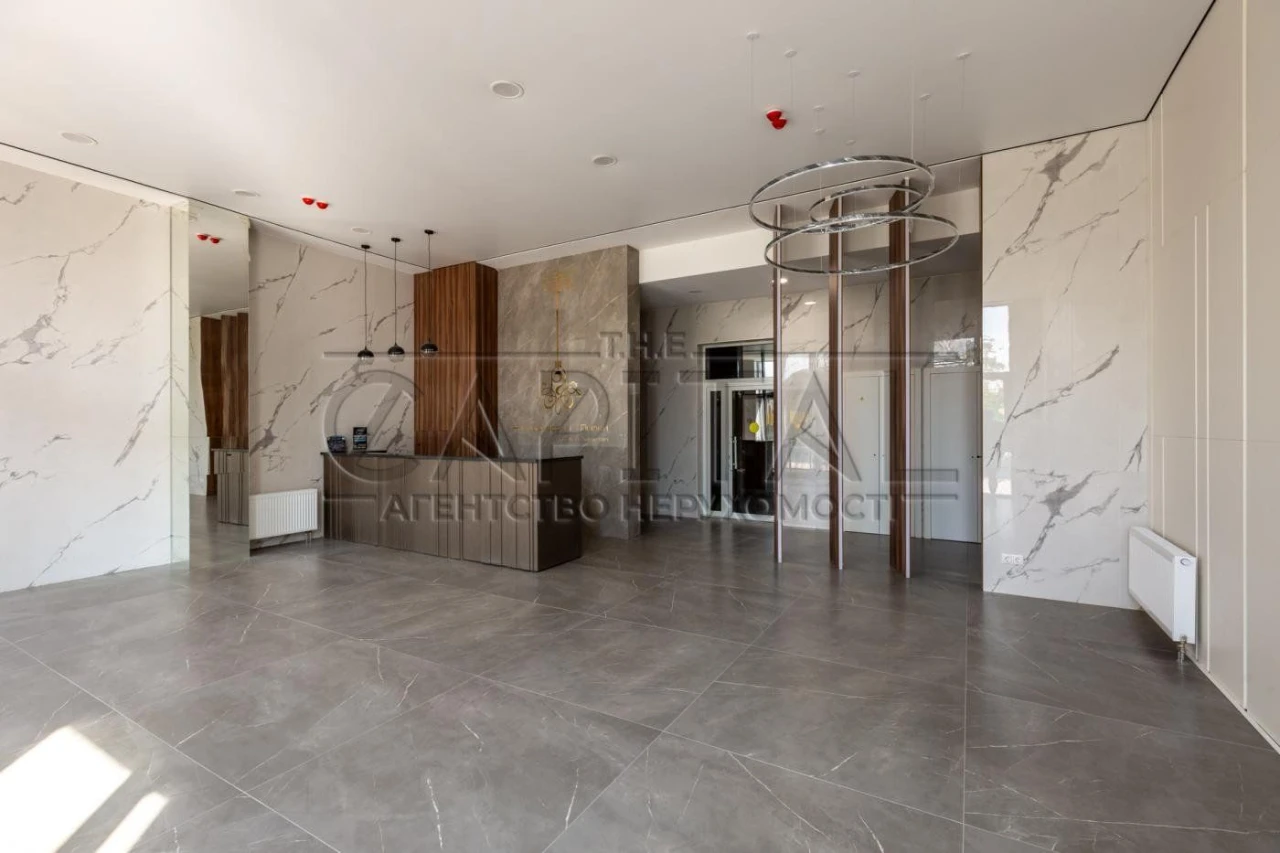 4-кімнатна квартира 254 м² Печерськ, підземний паркінг