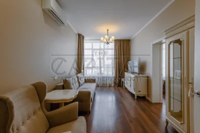2-кімнатна квартира 70 м² Печерський район, з інвертором