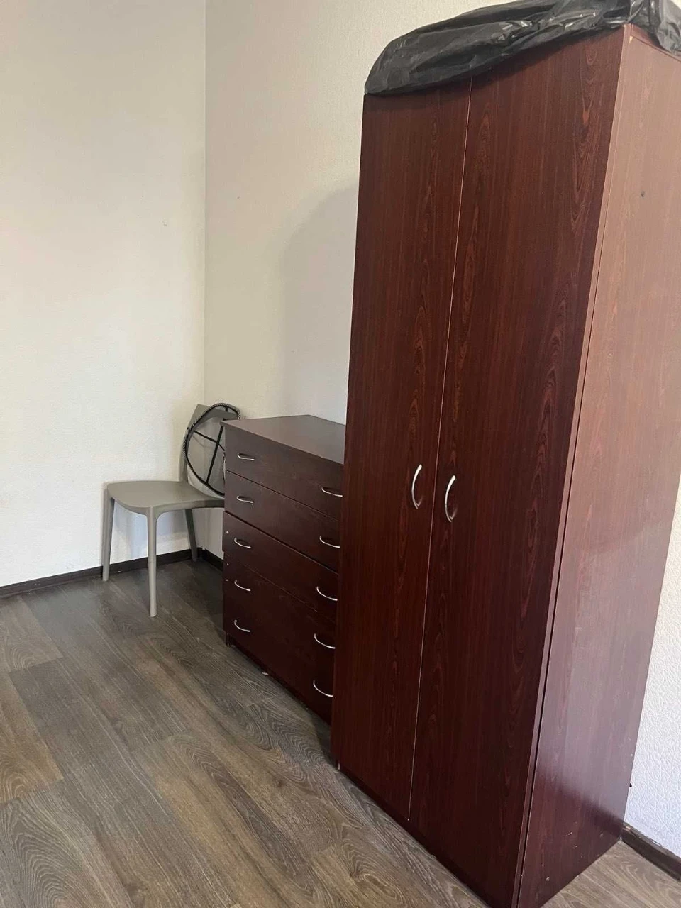 Rent 2-bedroom apartment, address: Ryzhska 6/1, metro station: Dorogozhychi