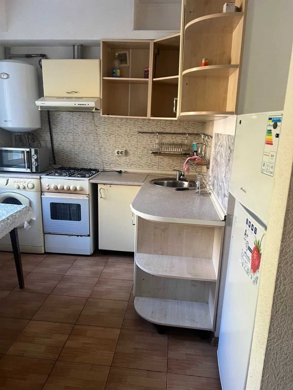 Rent 2-bedroom apartment, address: Ryzhska 6/1, metro station: Dorogozhychi