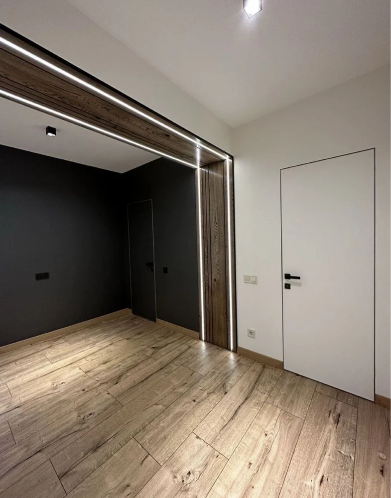 Sale of 2 room apartment+kitchen-studio 95.30m2 Lake Park