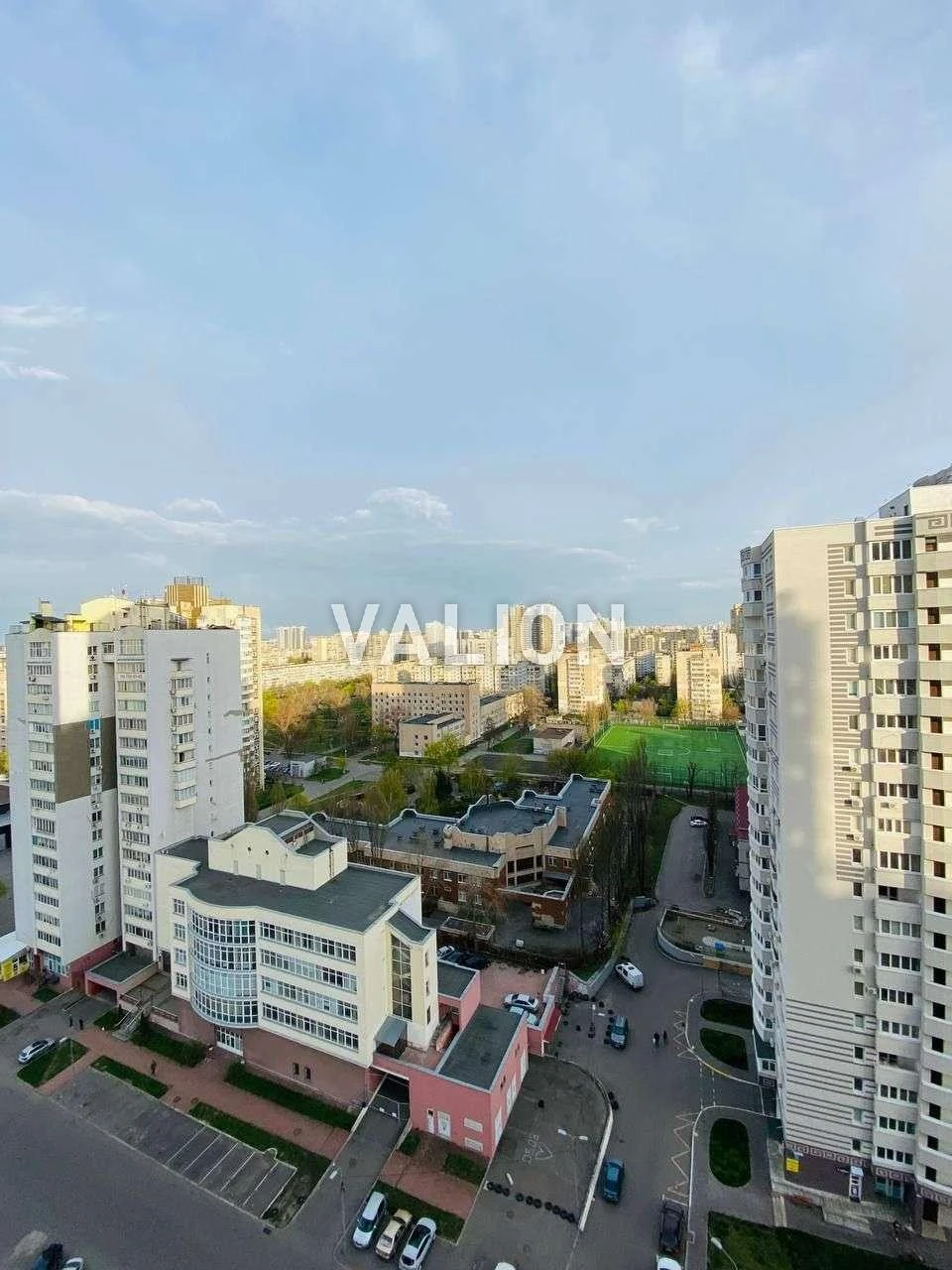Продаж 2-квартиры ул. Аболмасова Андрия 4