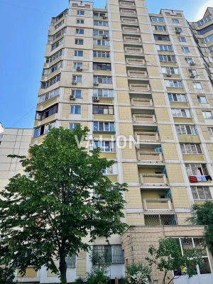 Двухкомнатная квартира 74 кв.м. в Позняках