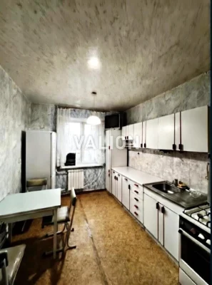 Sale of a 3-room apartment at 12 Knyizh Zaton Street