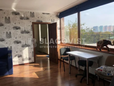 Продажа дома, улица 6-я Садовая в Киеве / W-7474620