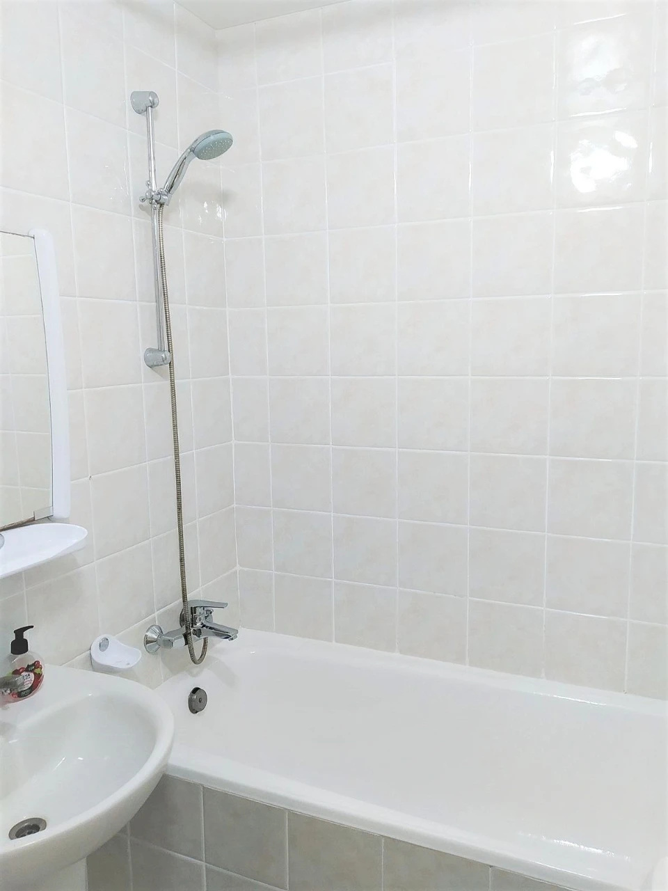 Rent a comfortable 1-bedroom apartment. Podilsky district. In
