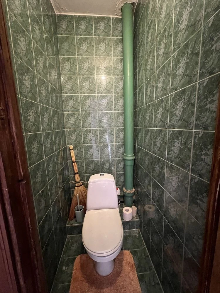 Rent 2 room apartment at Larysa Rudenko st. 7 Metro Kharkiv