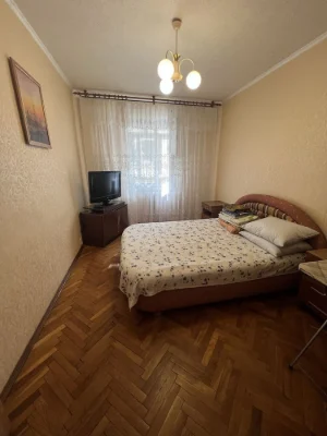 Rent 2 room apartment at Larysa Rudenko st. 7 Metro Kharkiv