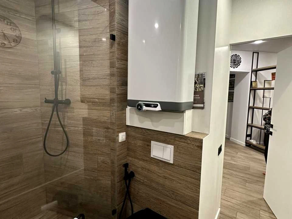 Apartment. Salutna St., Kyiv