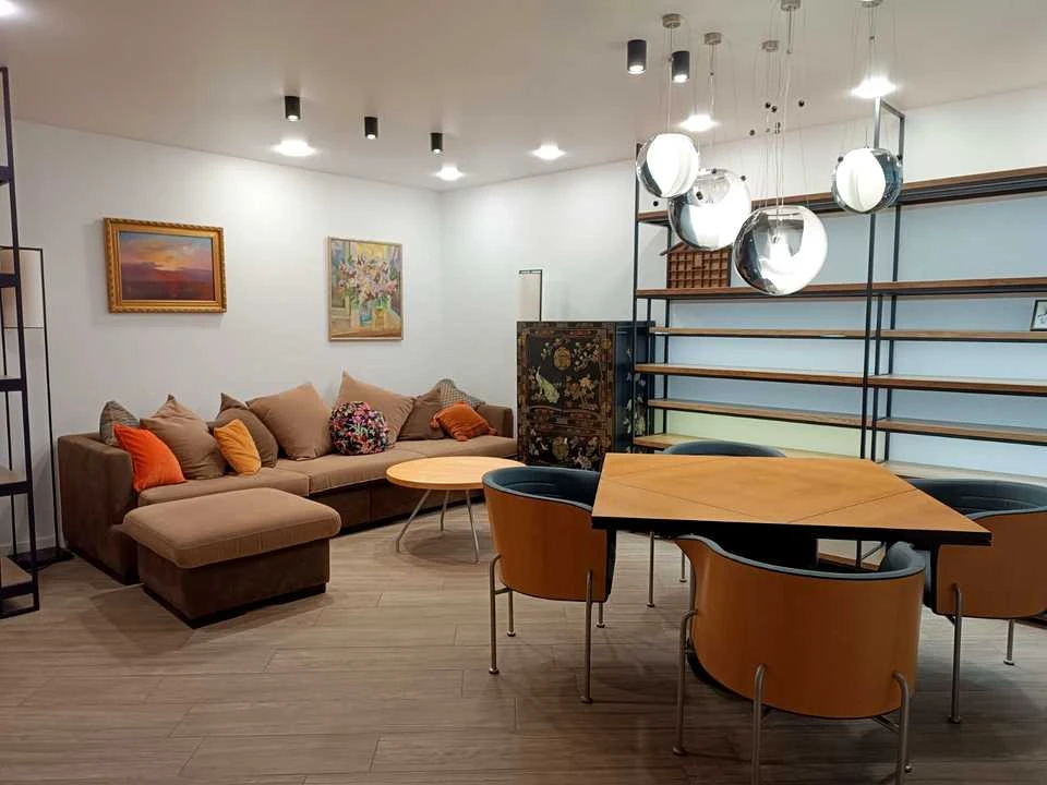 Apartment. Salutna St., Kyiv