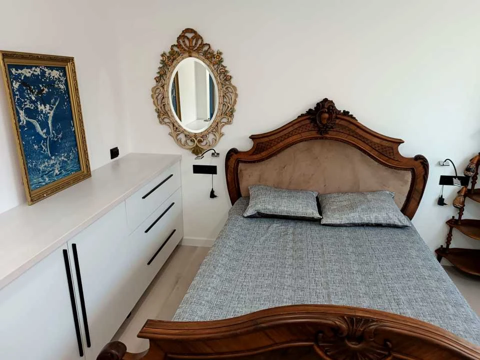 Apartment. Salutna St., Kyiv