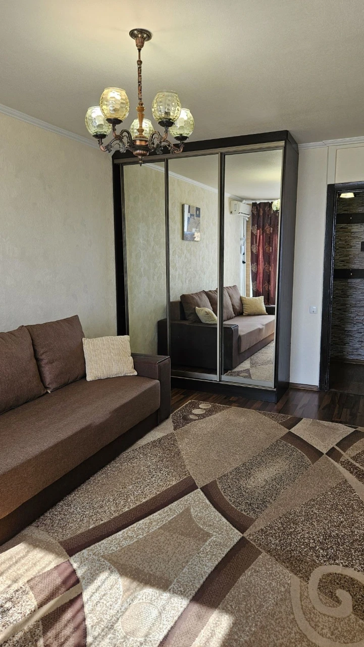 Rent 1 room apartment, Березняковская st. 2, m. Levoberezhna, 5 min.