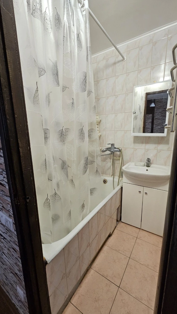 Rent 1 room apartment, Березняковская st. 2, m. Levoberezhna, 5 min.