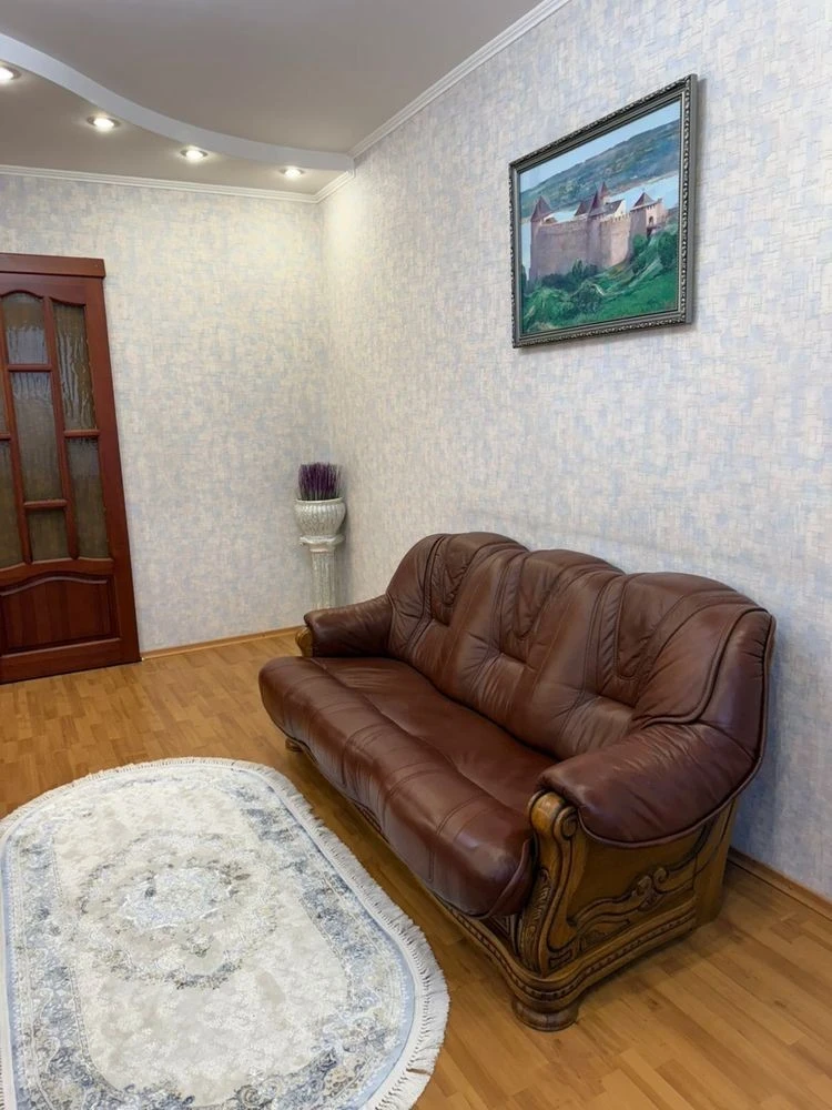 Long-term rental of a 2-bedroom apartment ("stalinkа") in Solomynsky district
