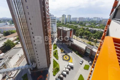 Modern closed-type residential complex "L quarter"