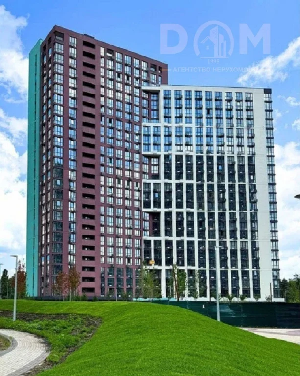 1-room apartment for sale, 45 m², Pivnichno-Syretska st.
