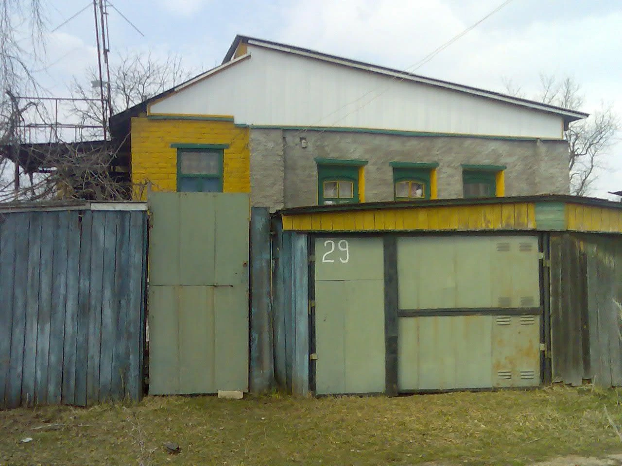 Bogo-Dukhov District Cottage