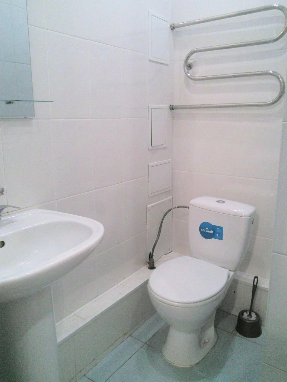 1 Chavdar 18, 10 minutes walk to Осокорки metro