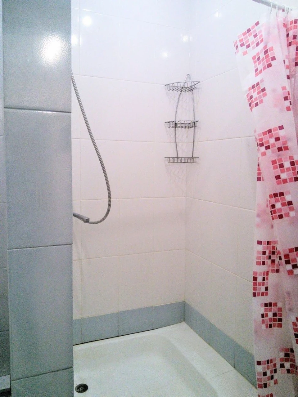 1 Chavdar 18, 10 minutes walk to Осокорки metro