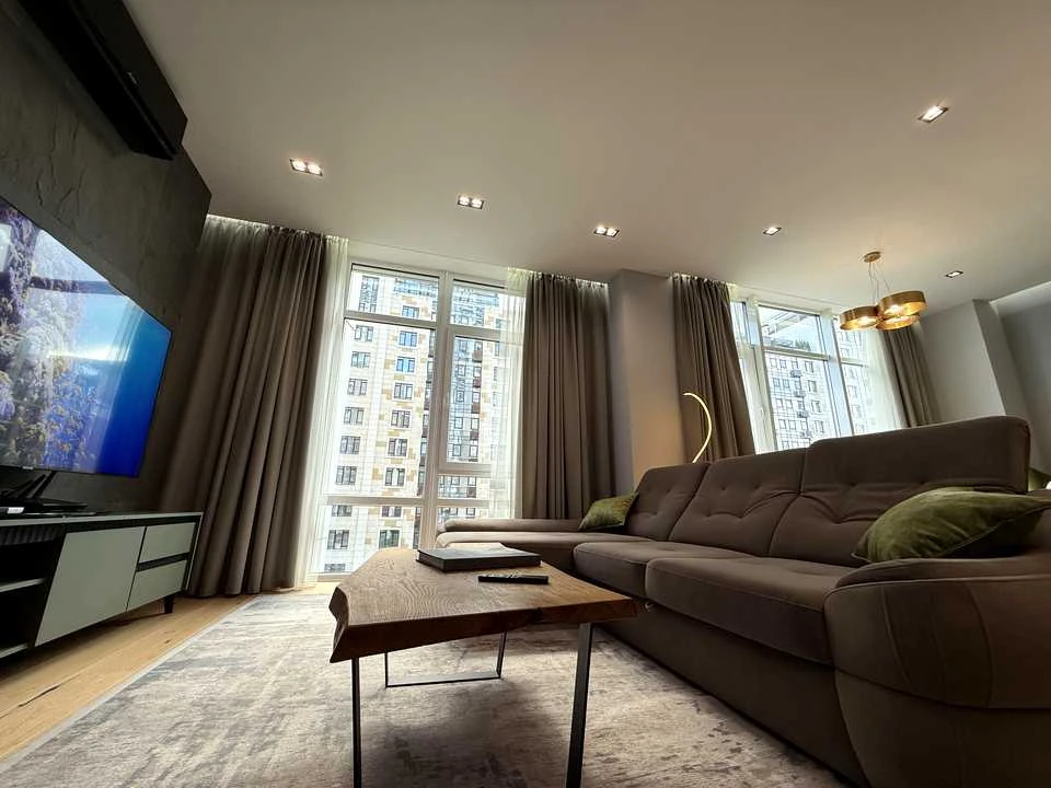 Apartment. Sapernoye Pole, Kyiv