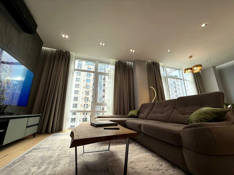 Apartment. Sapernoye Pole, Kyiv