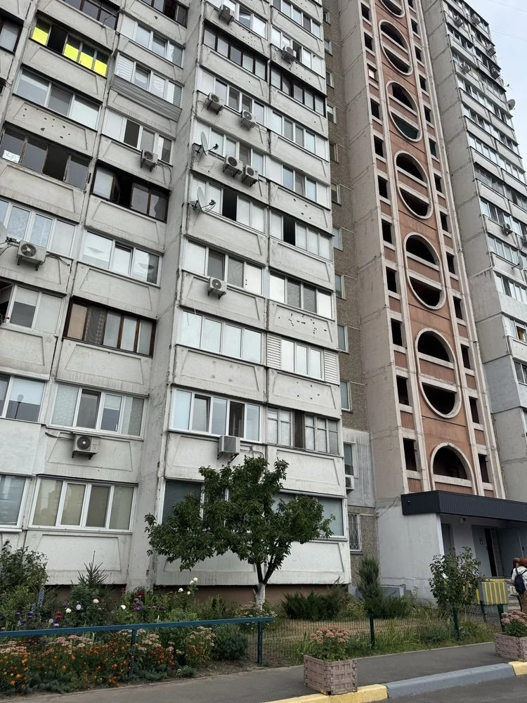 Оренда 1к., вул Бальзака 63-Б, Троещина, орієнтир ТЦ РаЙон (