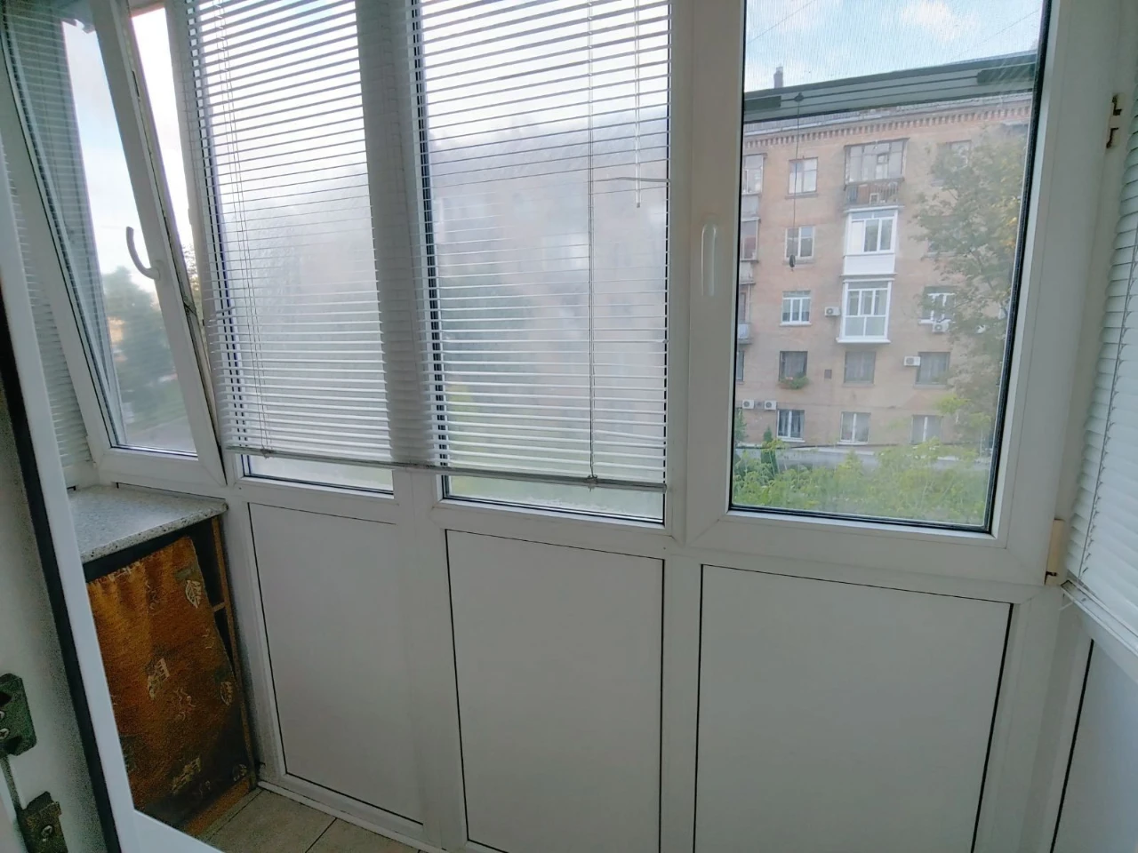 Сдам свою 2-комнатную квартиру на улице Белорусская, 10