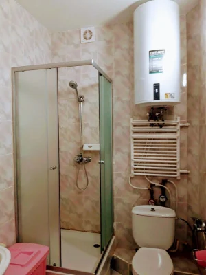 Трехкомнатная квартира в центре Киева, ул. Ильенка 18 А, Лукьян
