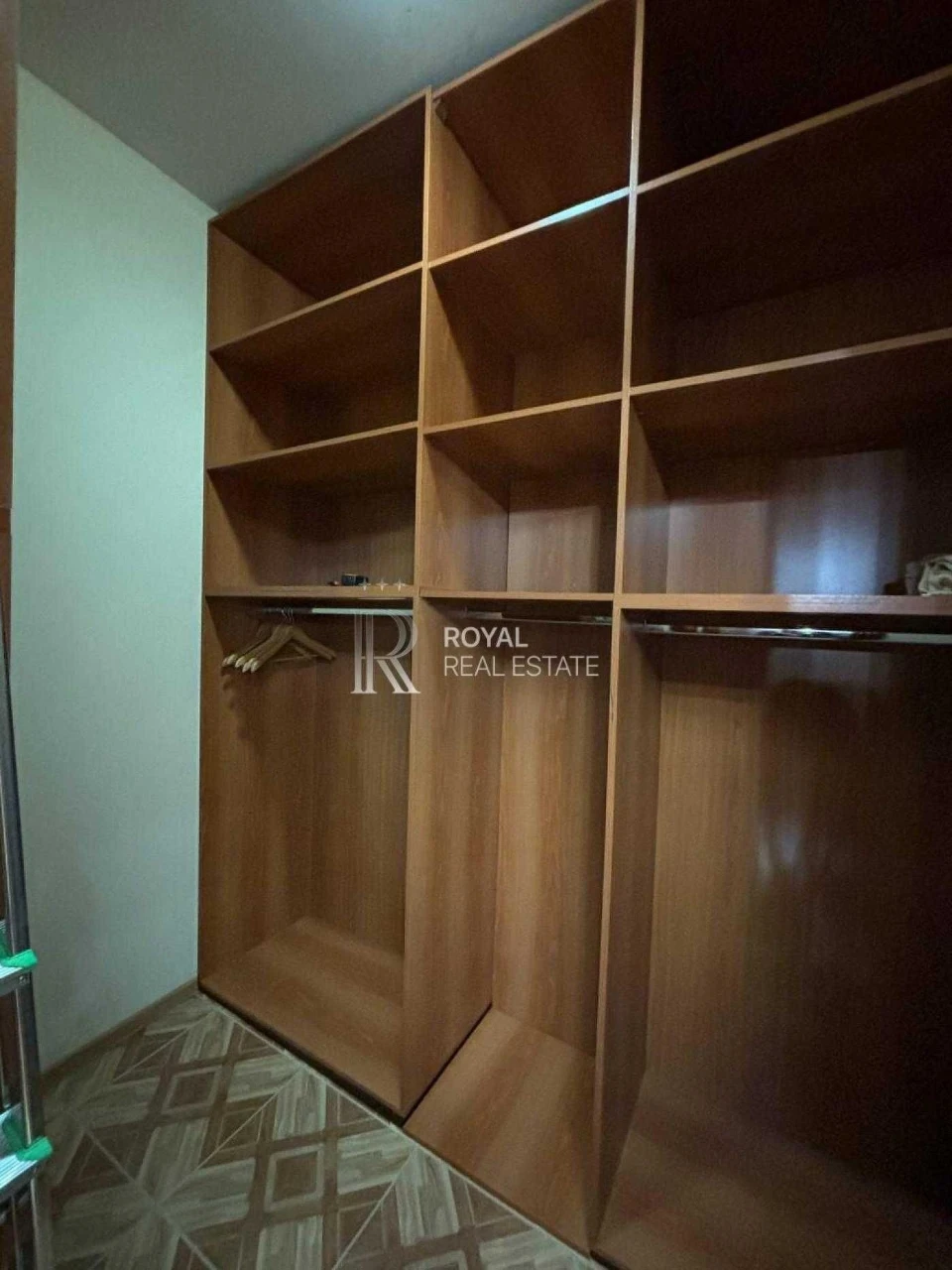 Оренда Квартира 72 м2 вул. Антоновича м Олімпійська Голосієв