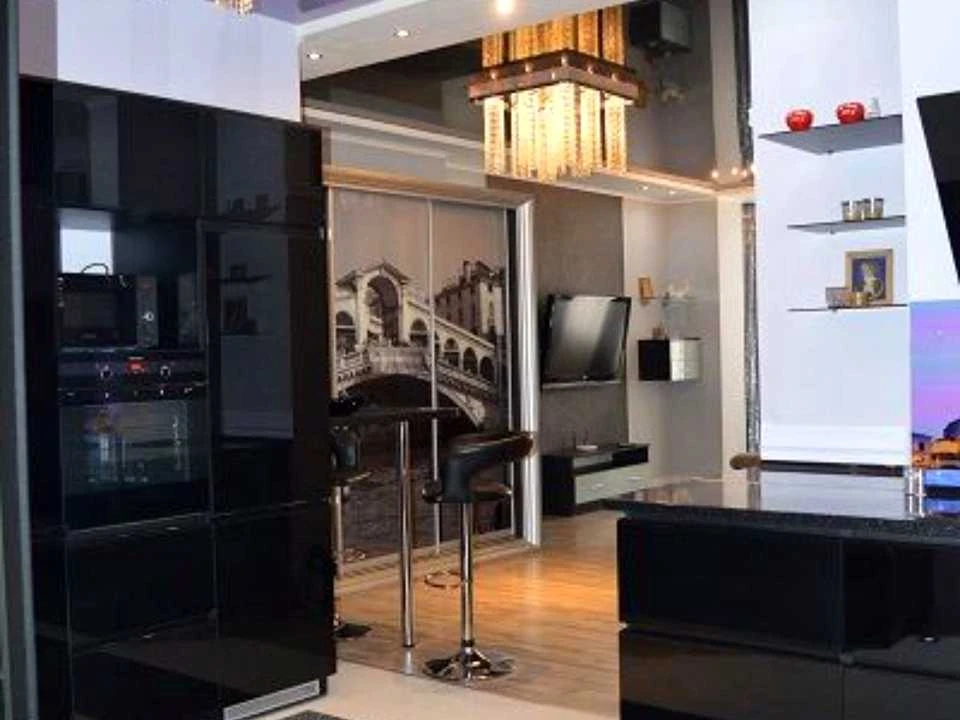 Apartment. Odessa, Arkadiyske plato st.