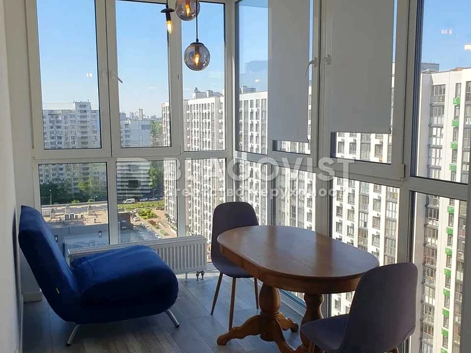 Apartment. Tyraspolskaya st., Kyiv