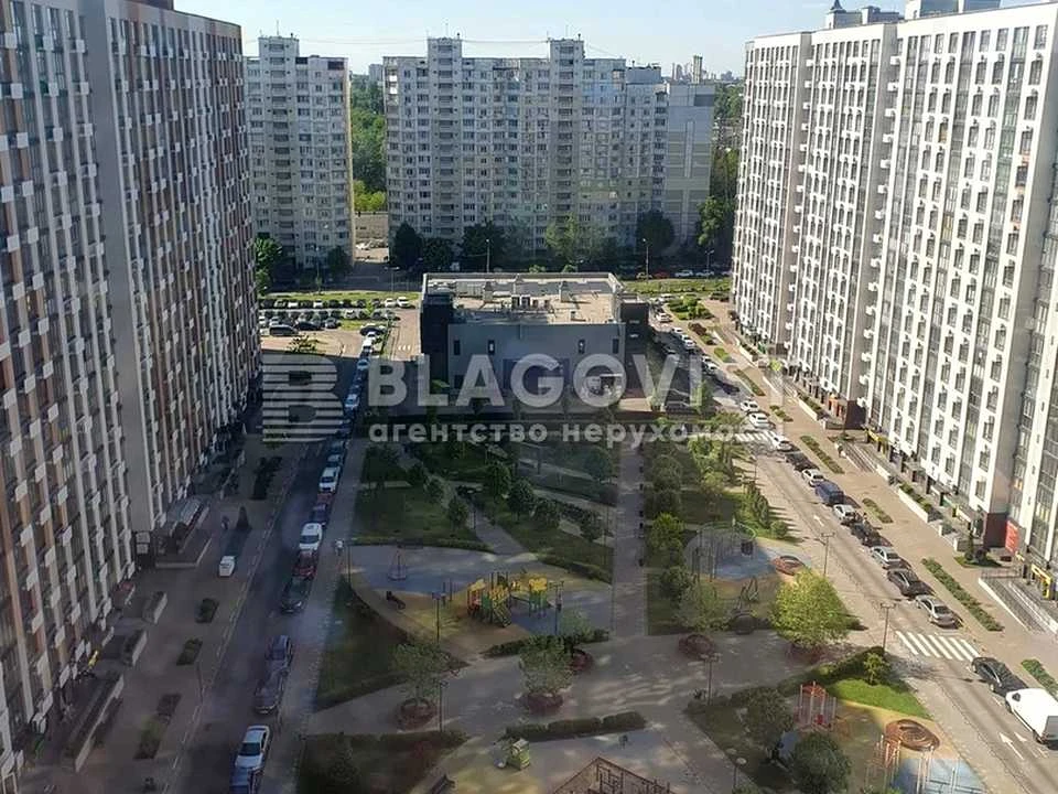 Apartment. Tyraspolskaya st., Kyiv