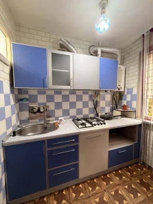 Продается трехкомнатная квартира