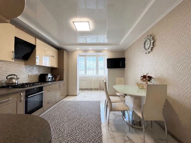 (3) For Sale, 2-bedroom apartment at Tzhilyovo 3698
