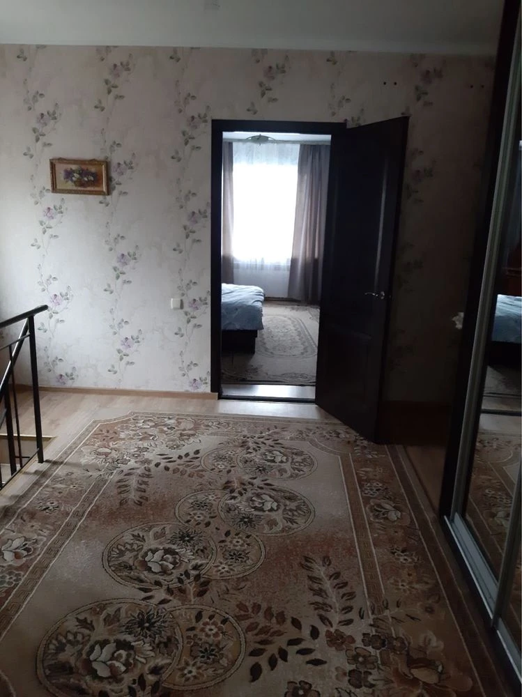 Продажа двухэтажного дома