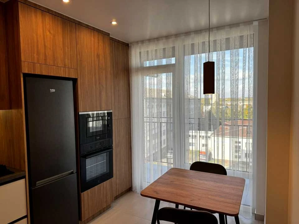 Apartment. Ivano-Frankivsk, Flotska str.