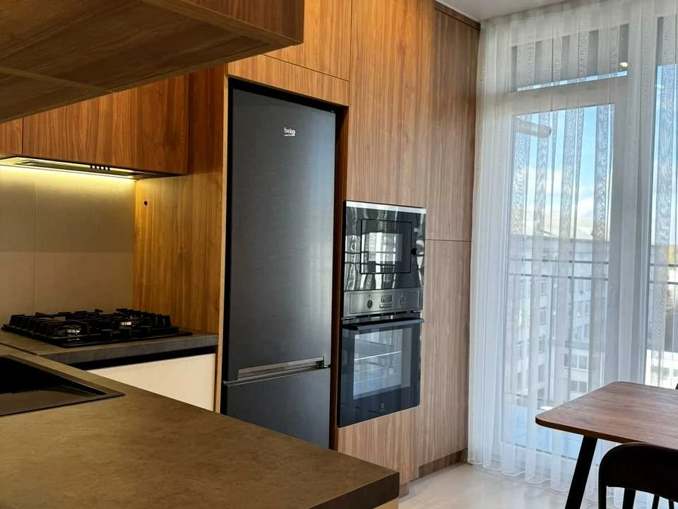 Apartment. Ivano-Frankivsk, Flotska str.