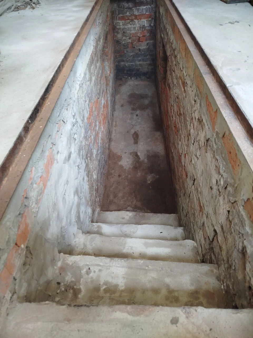 Продается Гараж в центре