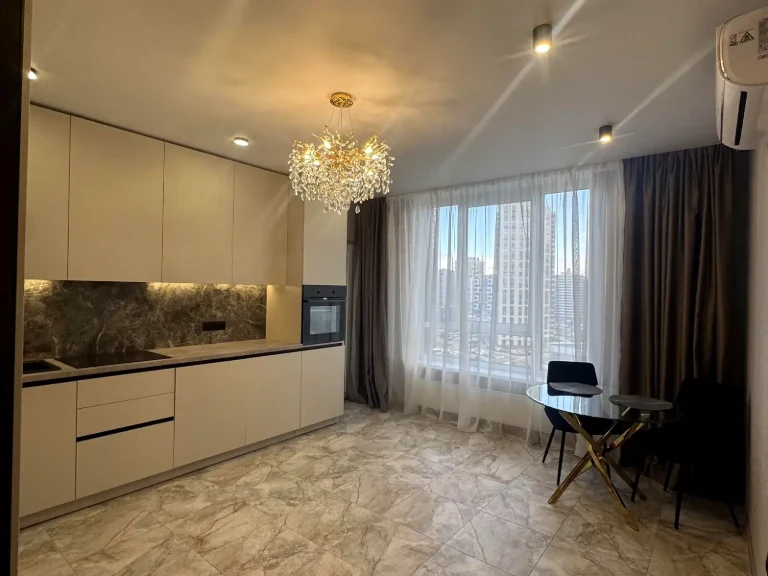 Оренда квартири 2-кімн. 70 м² 11/26 пов.