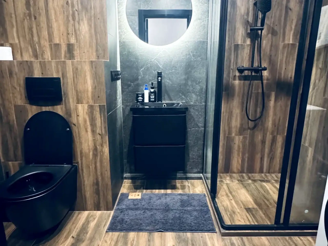 Оренда квартири 2-кімн. 70 м² 11/26 пов.