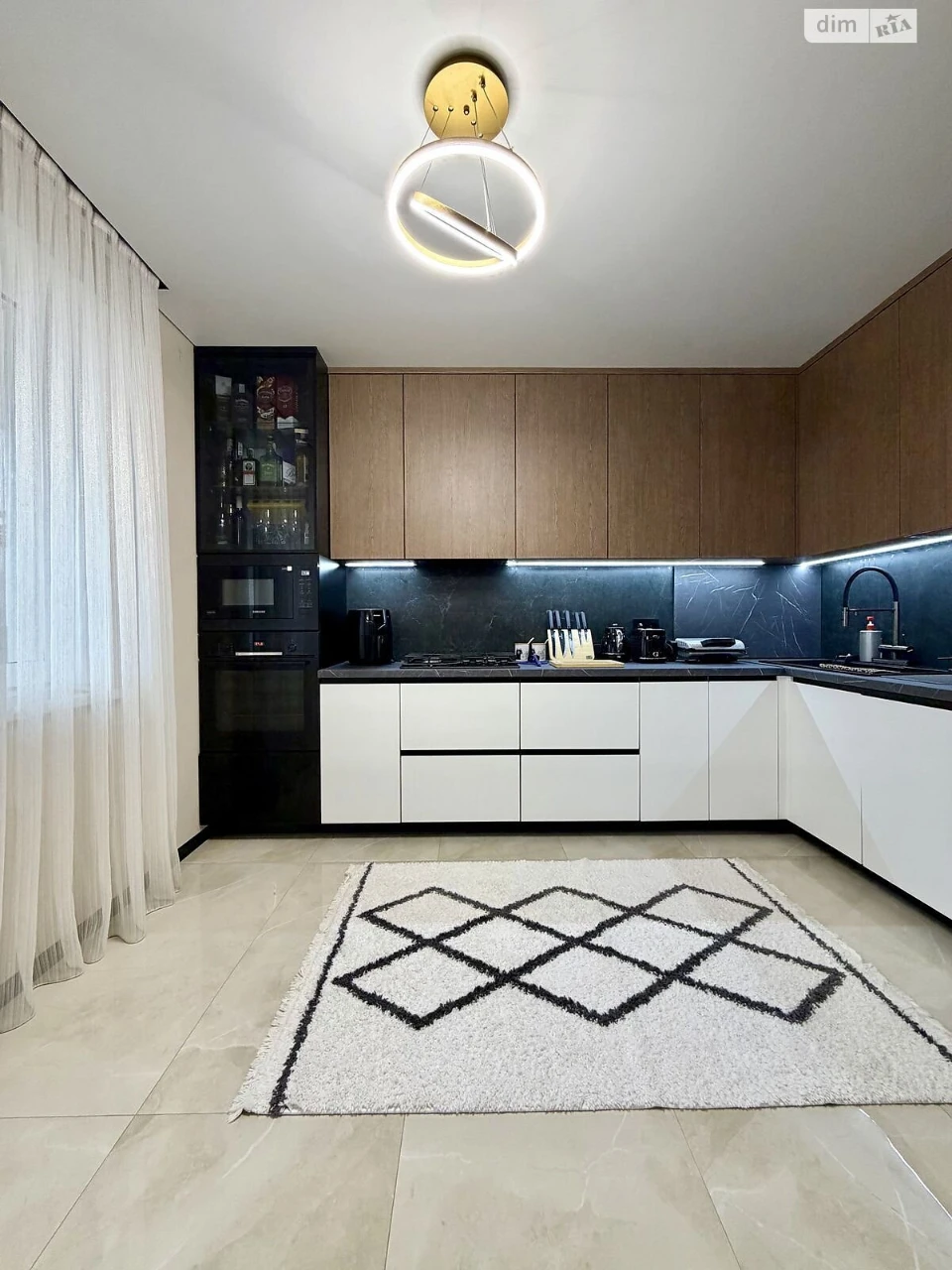 Apartment for Sale - Holosko