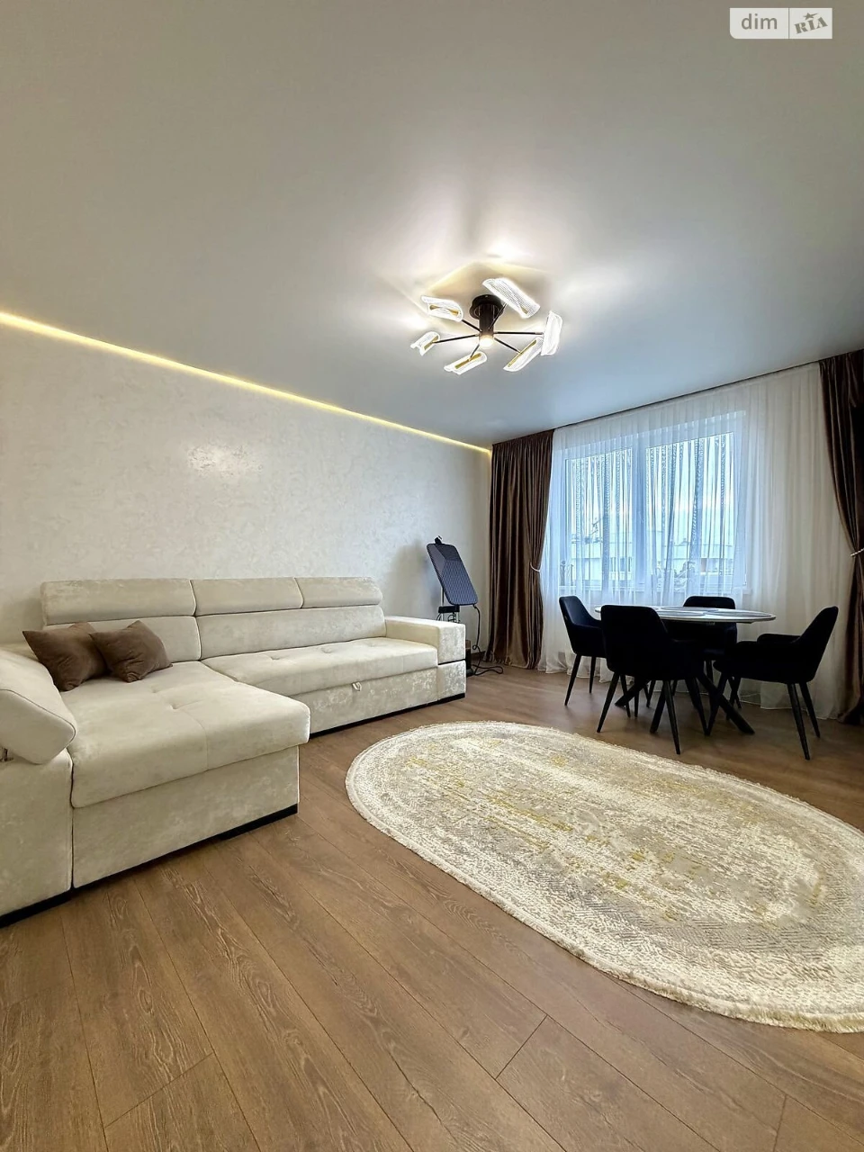 Apartment for Sale - Holosko