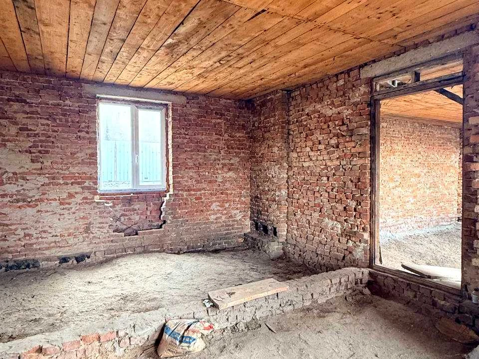 House. Dzerelna st, Rivne