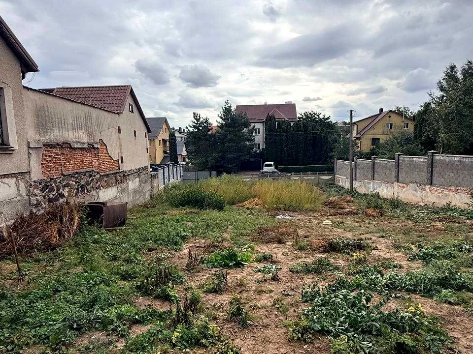 House. Dzerelna st, Rivne