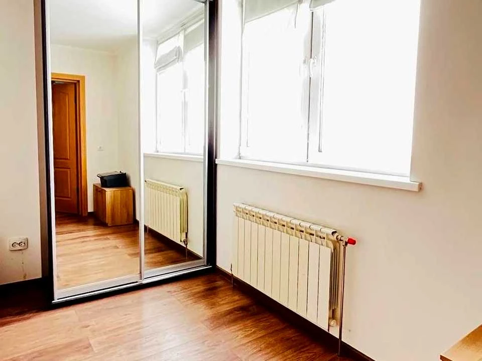 Apartment. Urlivska st., Kyiv