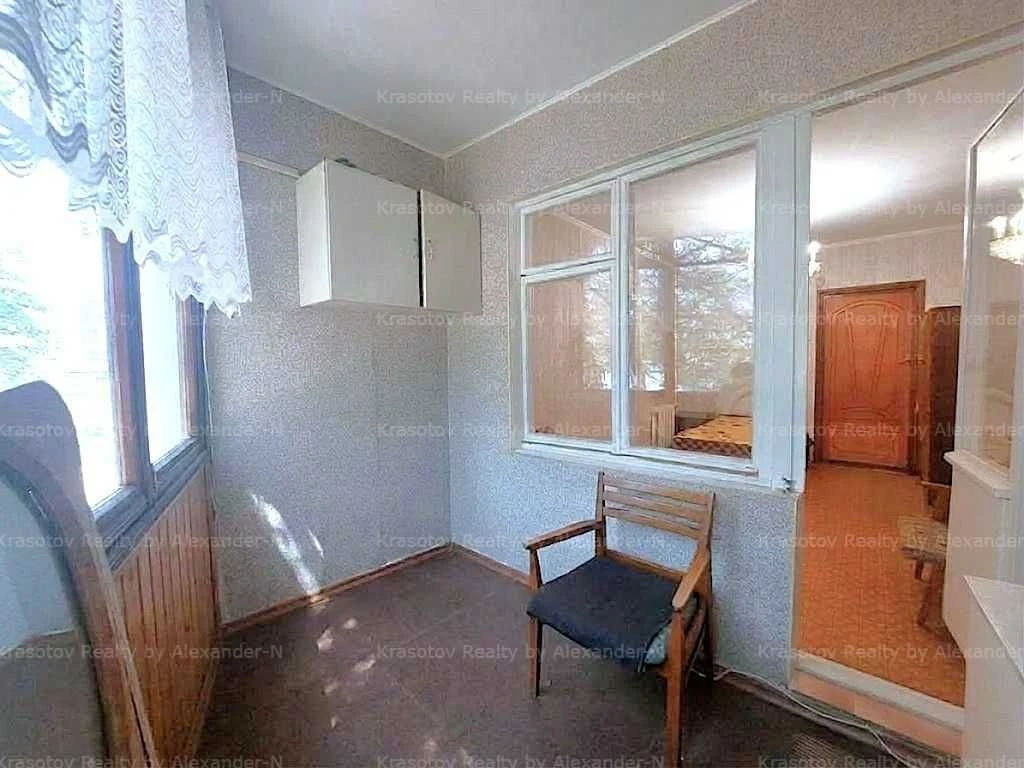 Добровольского/Марсельская: продам  3 ком квартиру на пос. К