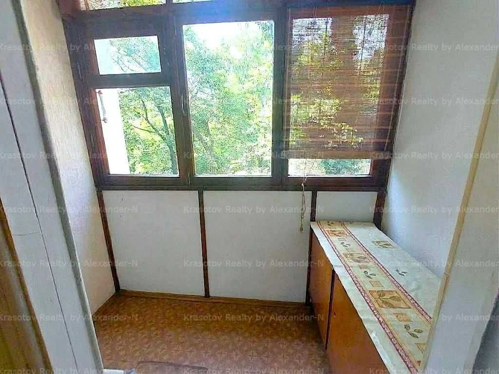 Добровольского/Марсельская: продам  3 ком квартиру на пос. К