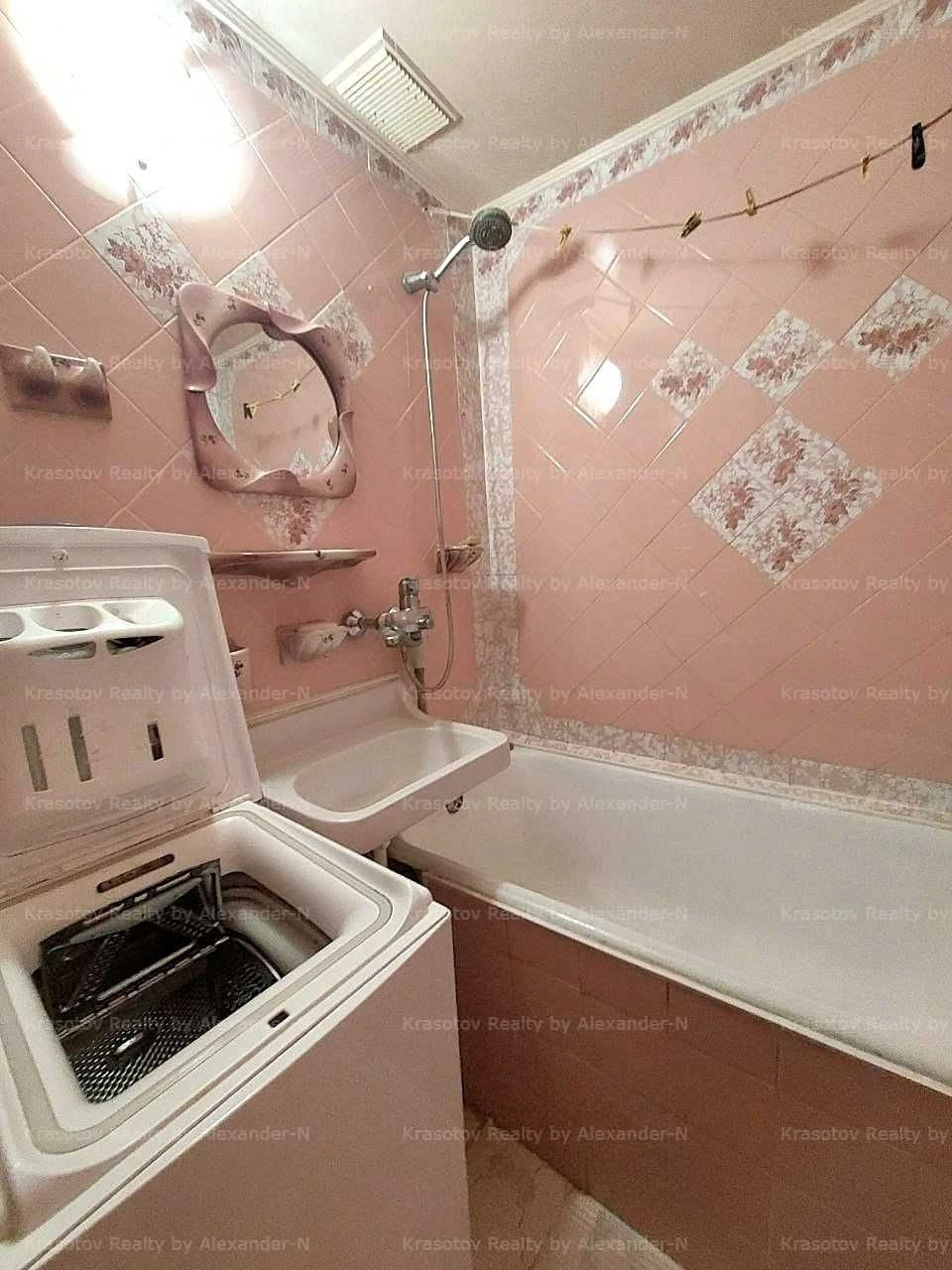 Добровольского/Марсельская: продам  3 ком квартиру на пос. К