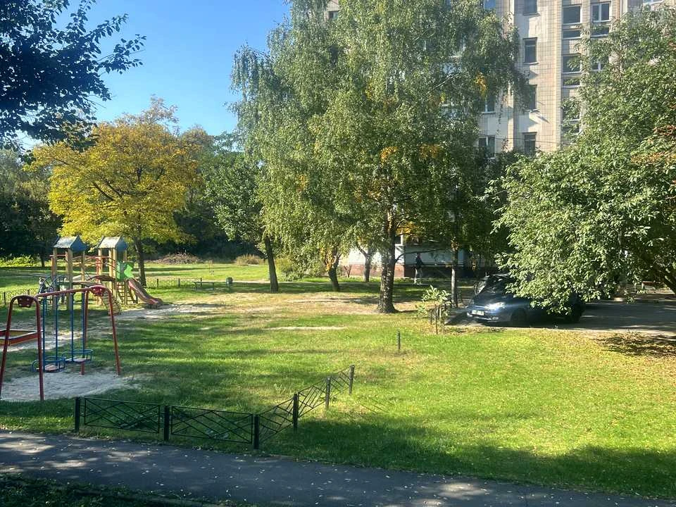 Квартира. Київ, Симиренка вул.